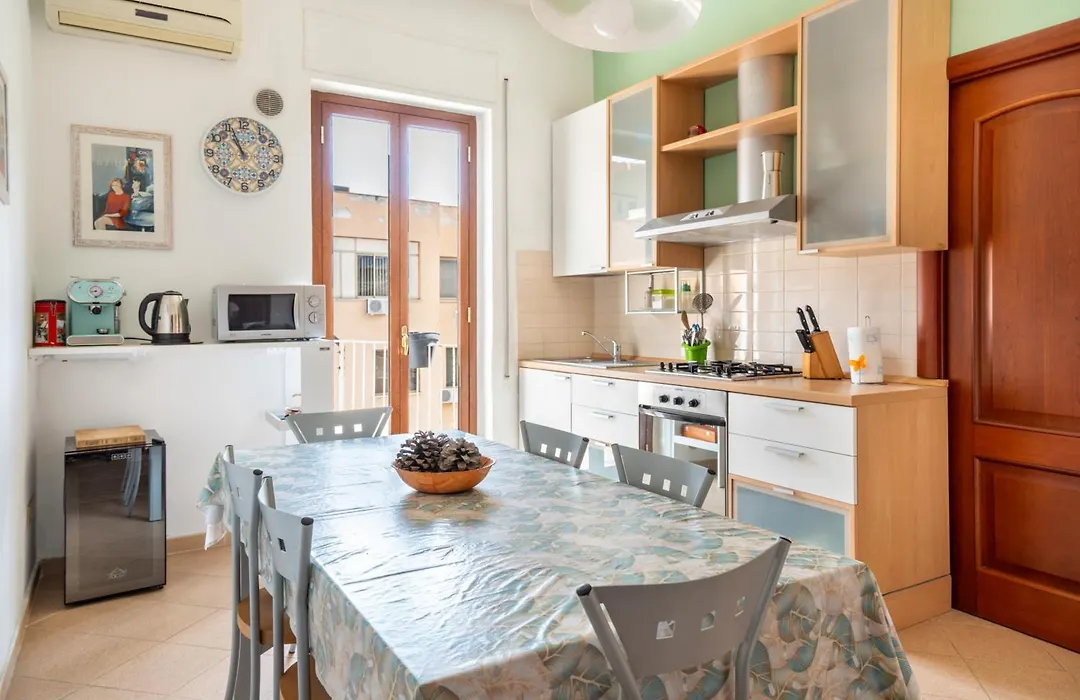 Casa Lov-1